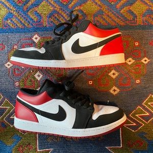 Jordan 1 low “black toe”